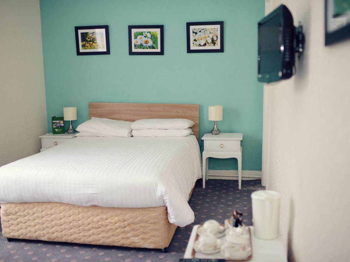 Park Hill Hotel Lowestoft Buitenkant foto